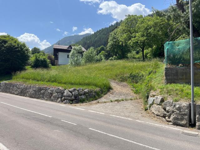 TERRENO IN POSIZIONE STRATEGICA IN CONTESTO URBANIZZATO