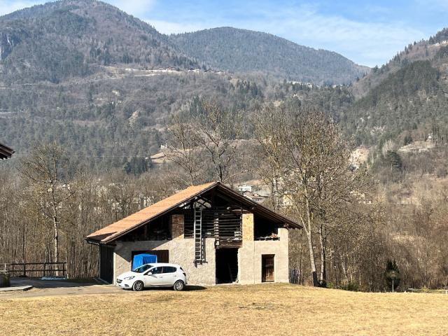 CASETTA INDIPENDENTE DA RISTRUTTURARE