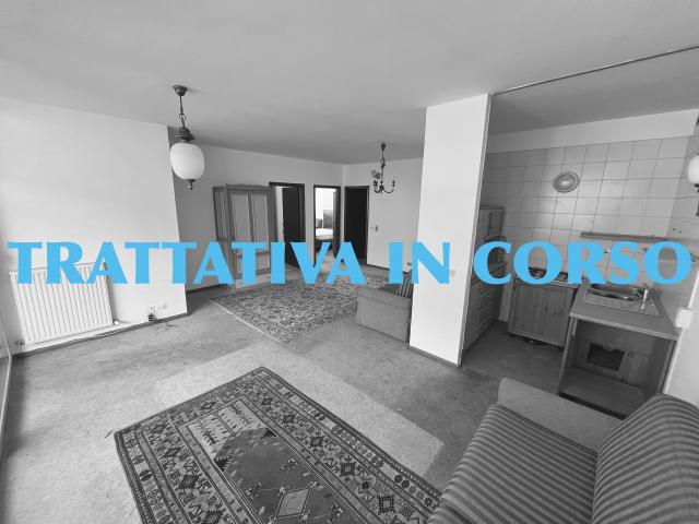 APPARTAMENTO QUADRILOCALE IN POSIZIONE CENTRALE