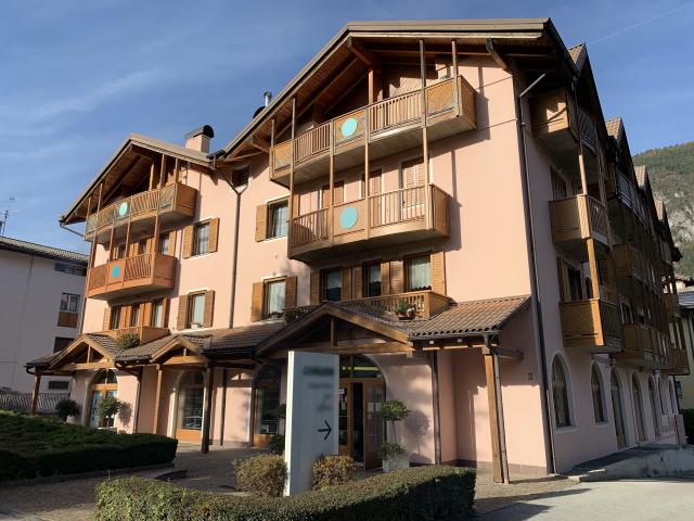 NEGOZIO/UFFICIO PIANO TERRA IN VENDITA